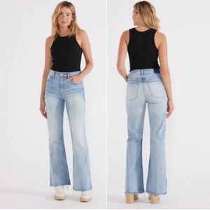 Etica Sasha modern flare jean